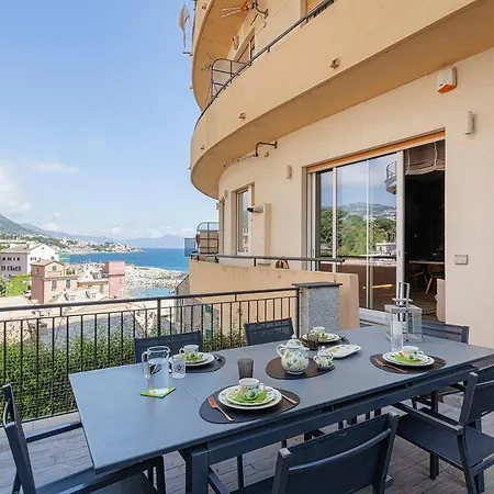 Appartement Luxury Sea View - *