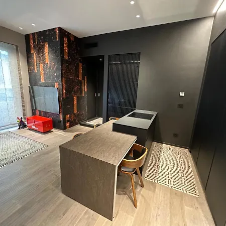 Luxury Sea View - *