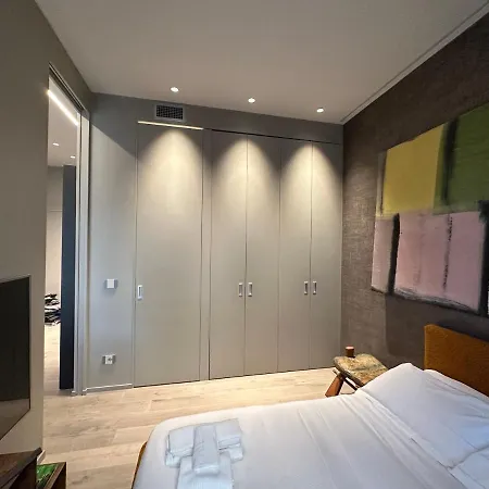 Luxury Sea View - *